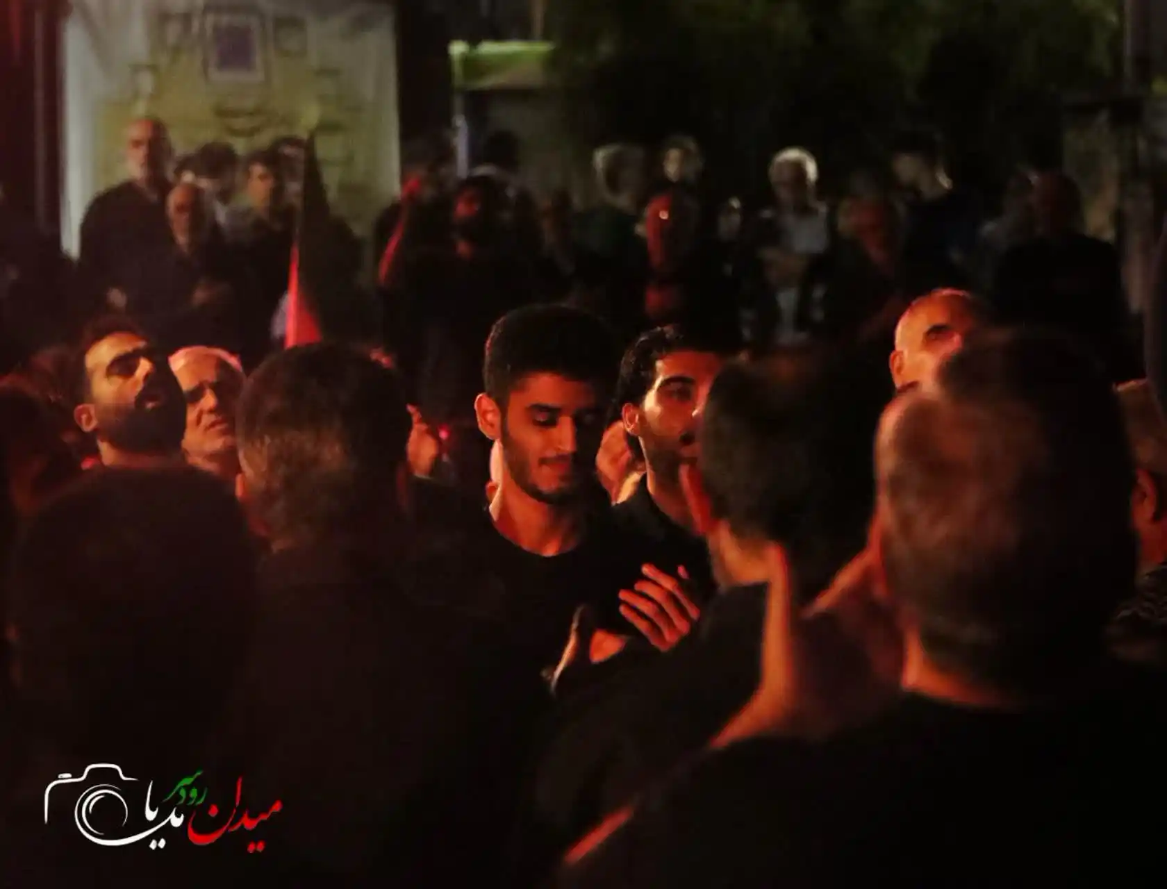 موج ۱۰۸ – رودسر (شب دوم محرم ۱۴۰۵ شمسی) - 10